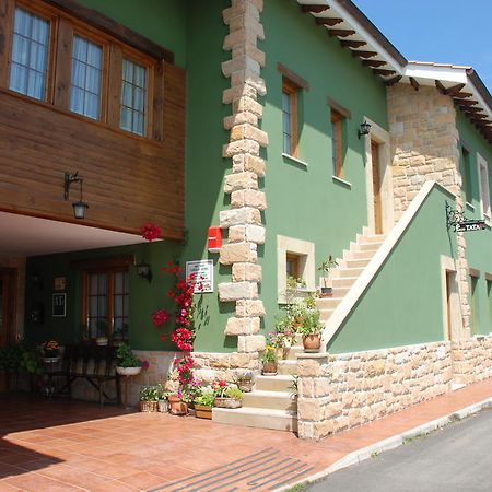 Apartamentos Rurales Casa Tata Villaviciosa  Exterior photo